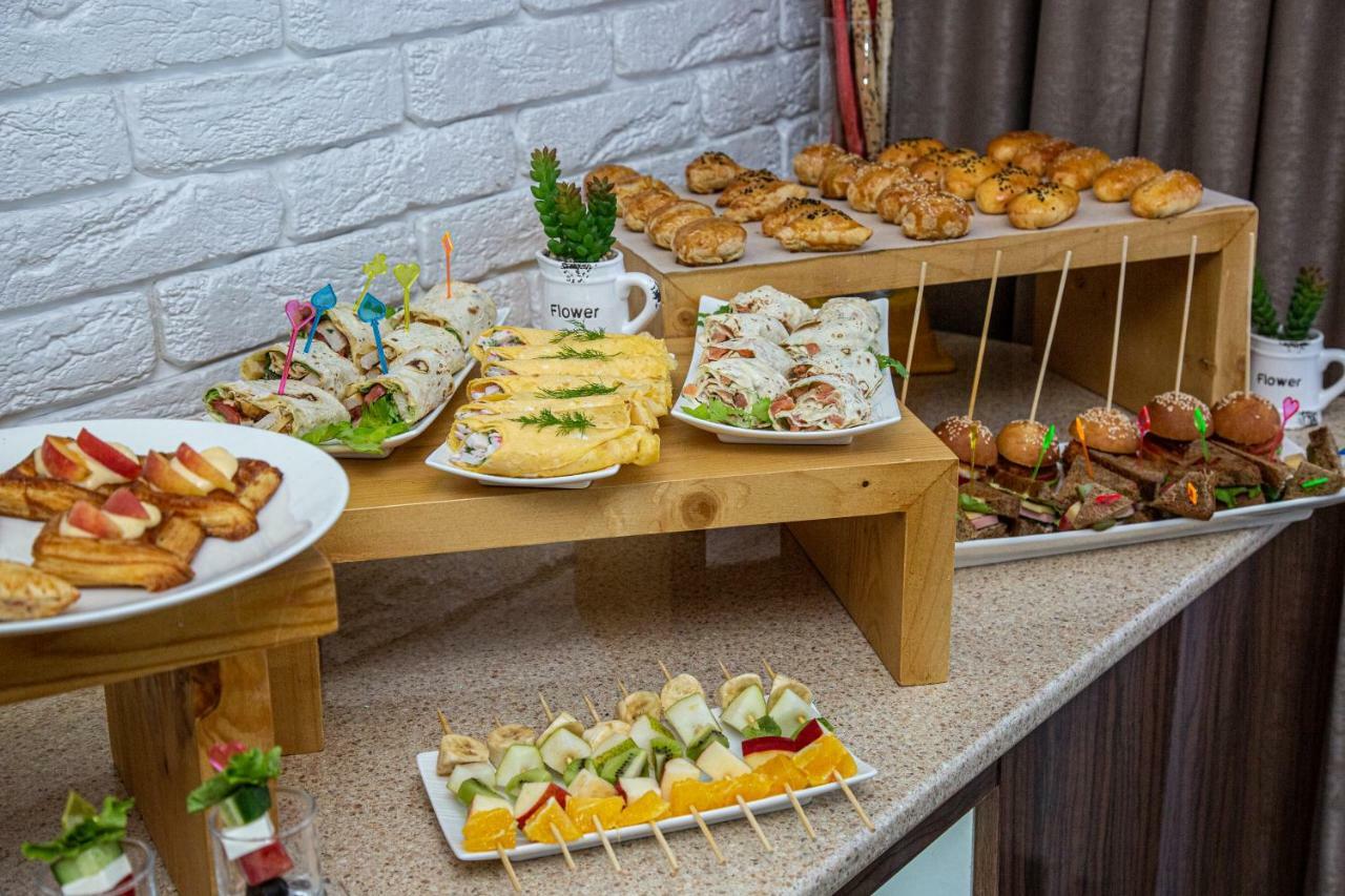 Rayan Hotel Osz Zewnętrze zdjęcie