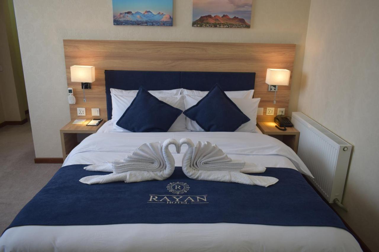 Rayan Hotel Osz Zewnętrze zdjęcie